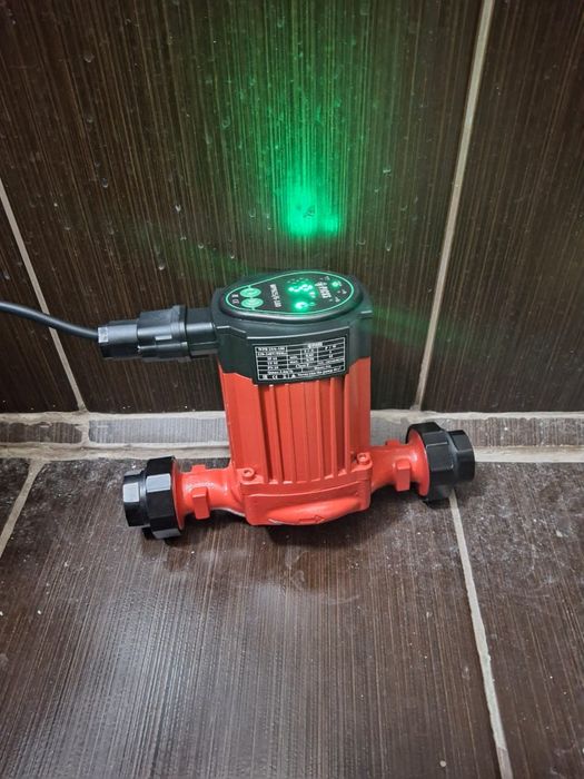 Циркуляционный водный насос мощный