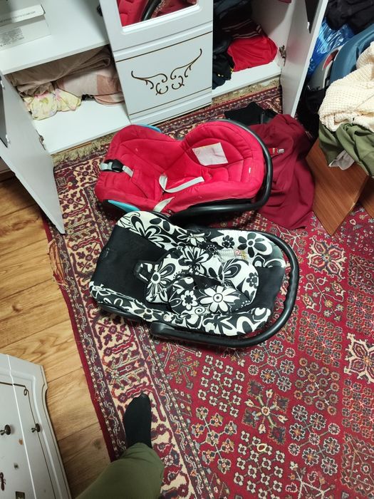 Детские автокресло