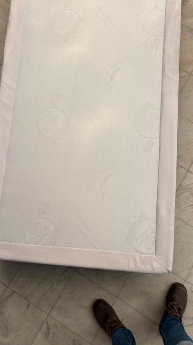 Paturi din catifea cu saltele profesionale