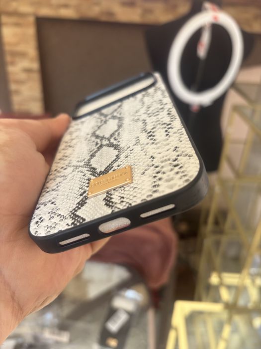Husa d&g iphone 17 pro max