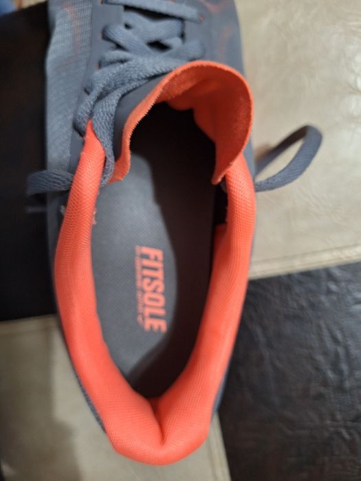 Adidasi NIKE Air Max Sequent Nr. 38 noi