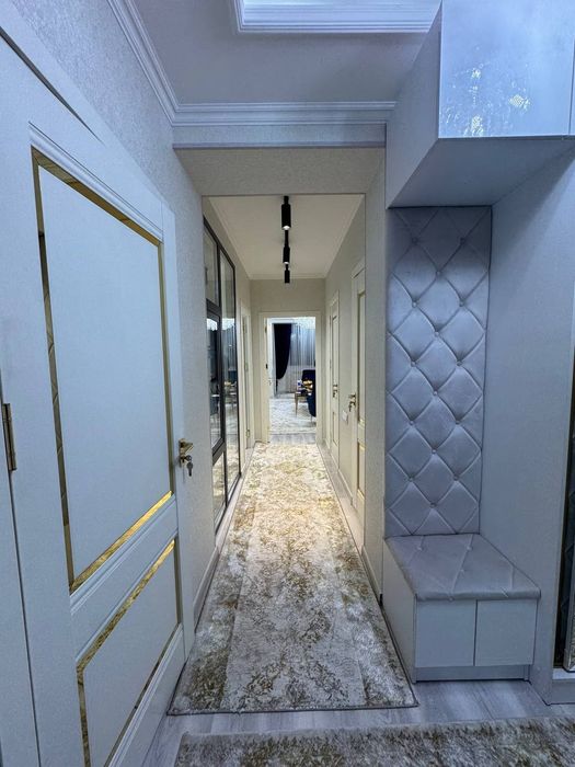 Продается квартира в Яккасарайском районе 3х комнатная