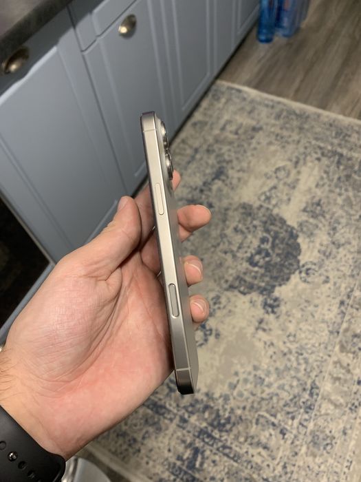 iPhone 16 Pro Max 1Tb - eSim - Ca nou fara urme - 91% Baterry