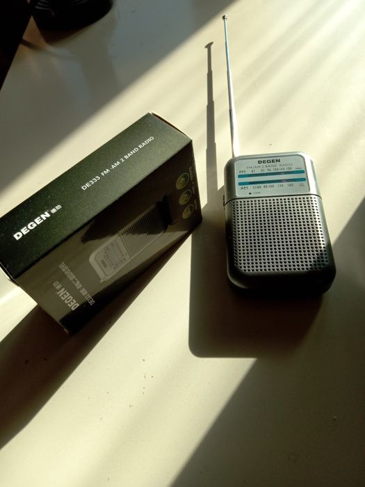 degen de-333 портативно (джобно) радио