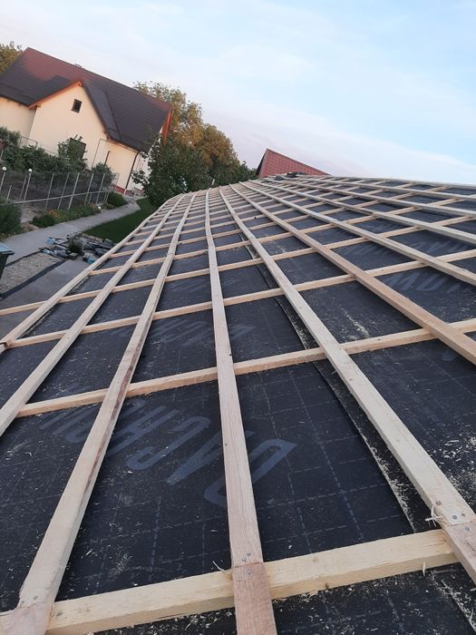 Reparatii acoperisuri și mansardari