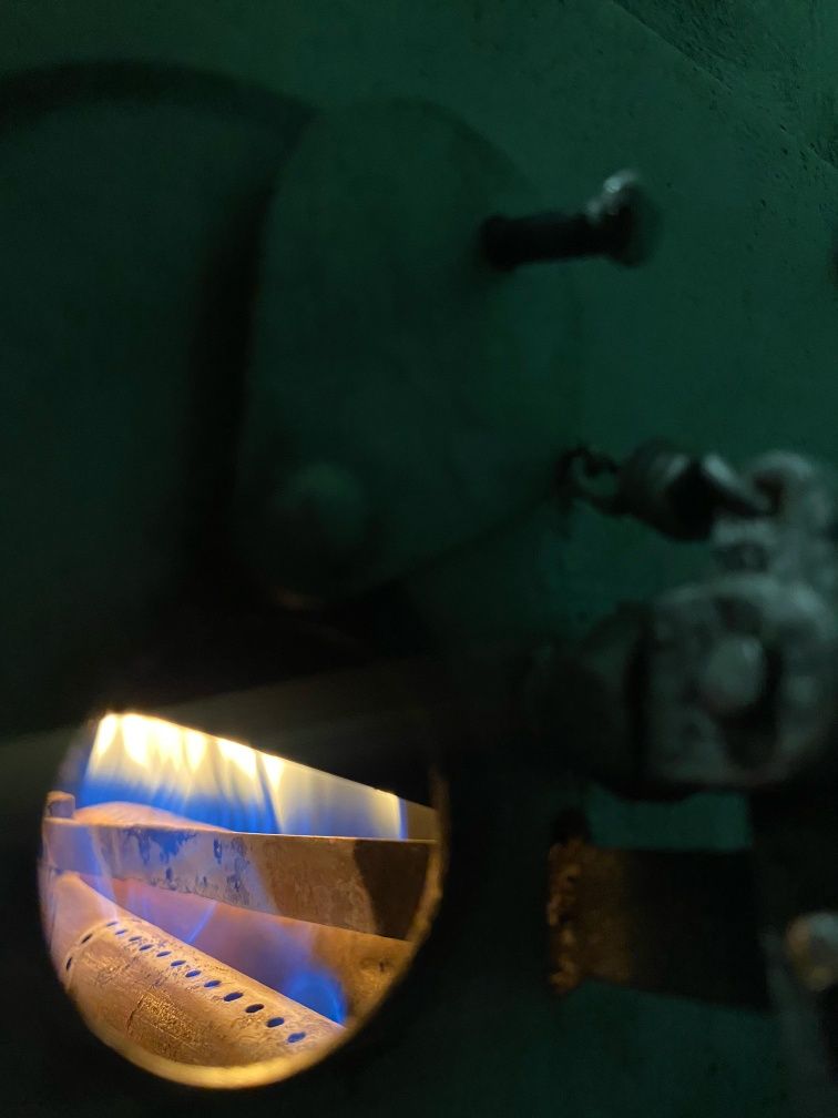 Газовый печь для отопления