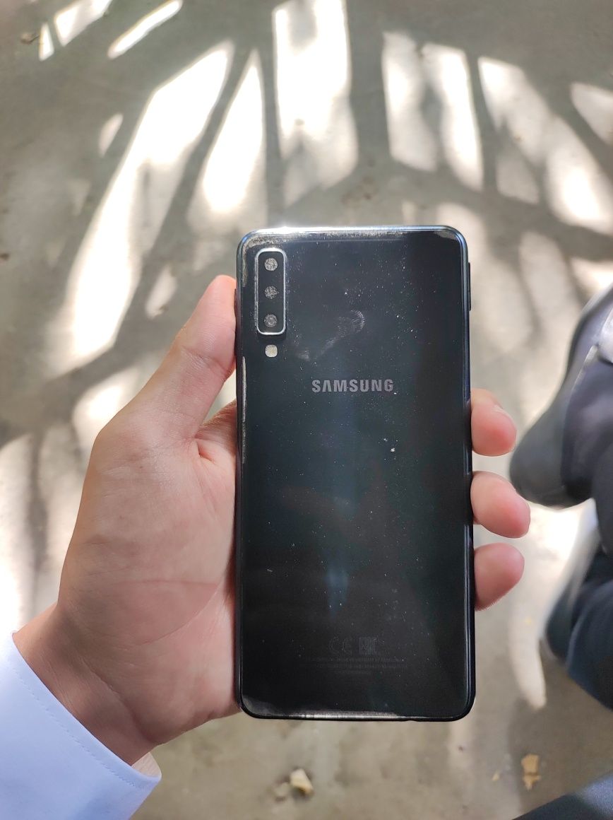 Samsung a7 64 gb