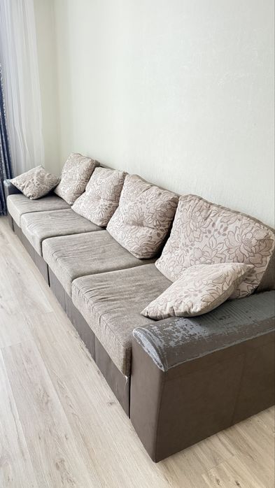 Продам диван 10000 тнг