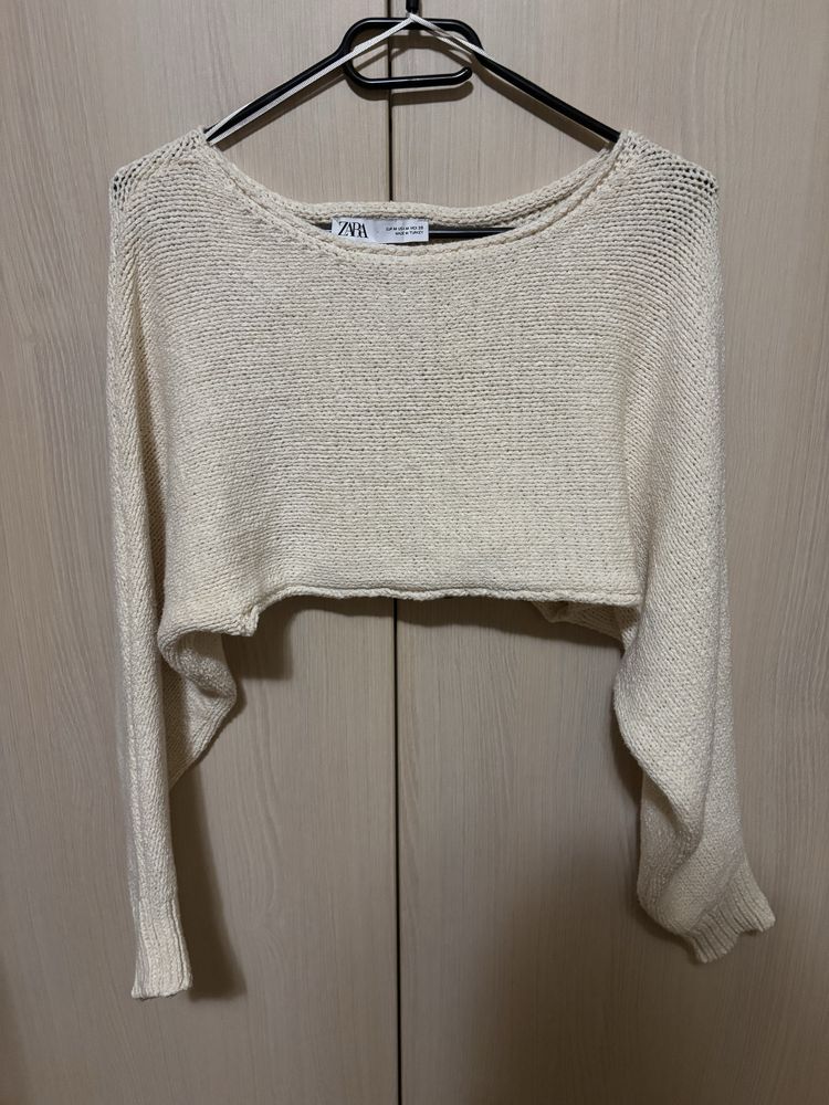 Pulover scurt Zara