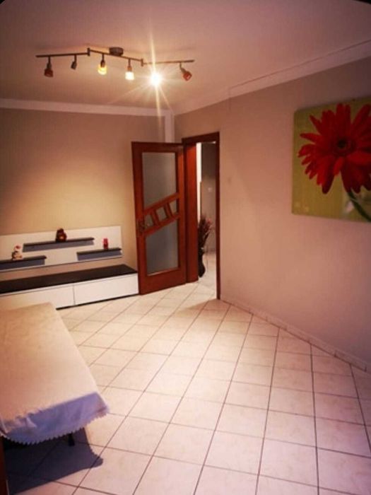 Apartament de închiriat cu 3 camere!