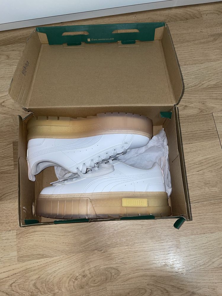 Pantofi Puma Femei