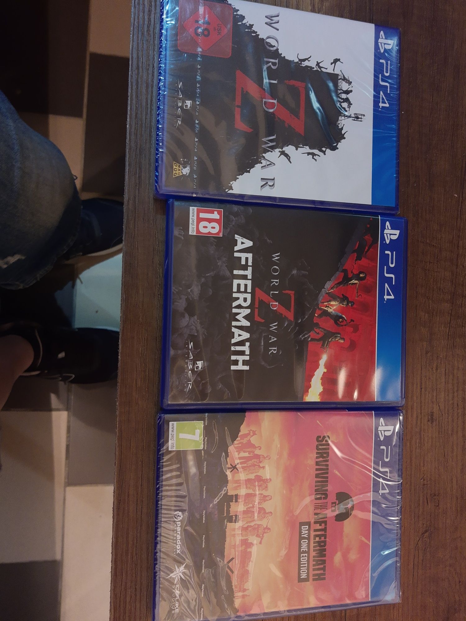 World War Z , Aftermath, Surviving the aftermath ps4