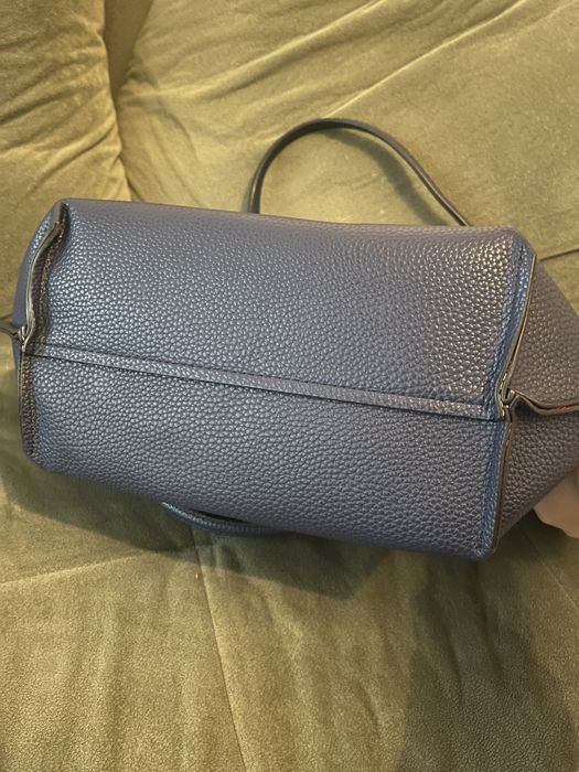 Дамска чанта Guess