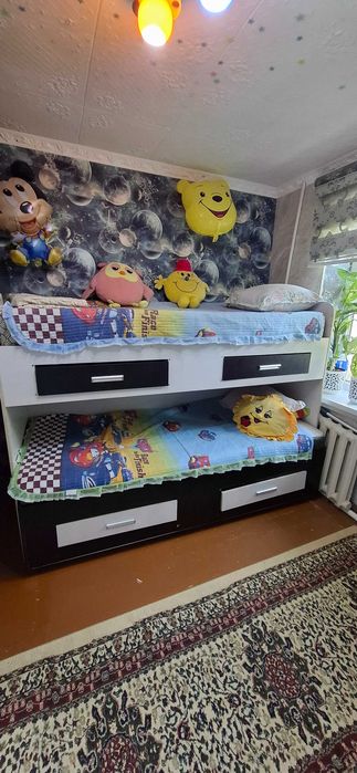 Bolalar mebeli holati yaxshi