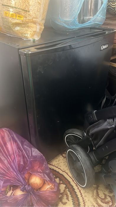 Холодильник сатылады