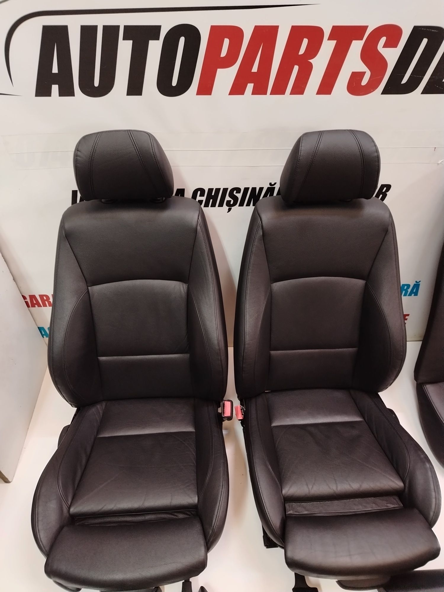 Scaune interior fete usi Piele M recaro Piele E90 Seria 3 Negre