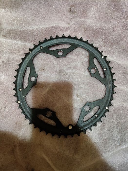 Втулки , граната и запчасти на велосипед