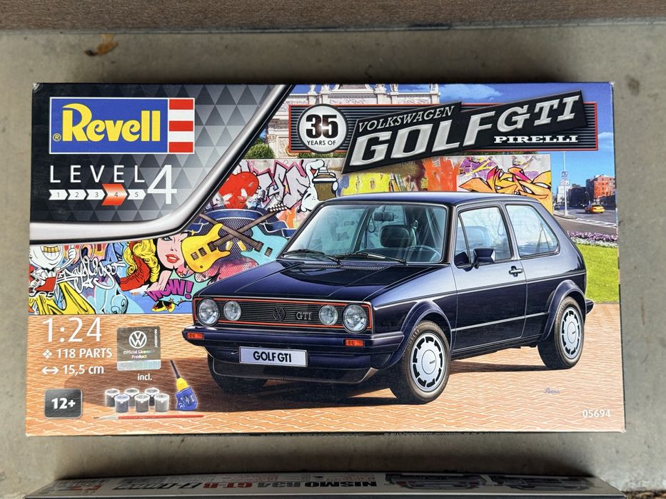 Модели за сглобяване Revell