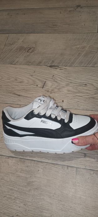 Дамски маратонки Puma Karmen Idol