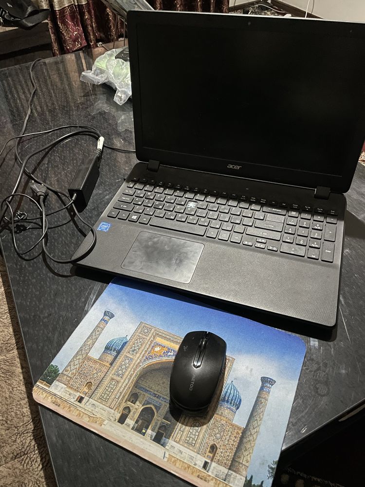 Acer Noutbook sotiladi