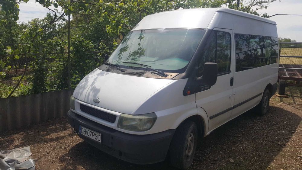 Vand Ford Transit 8+1 locuri