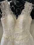 Rochie mireasa eleganta