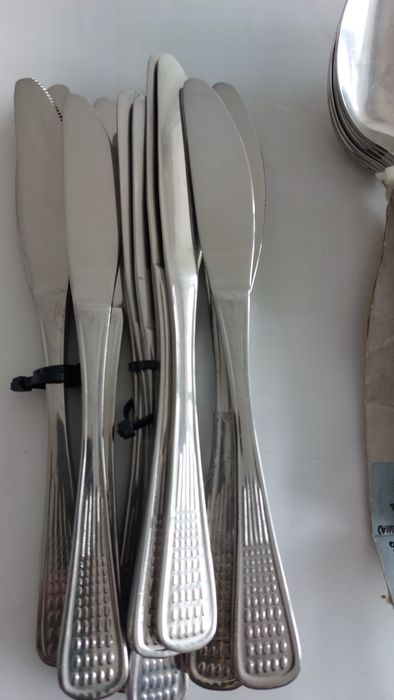 Прибори за хранене, нови