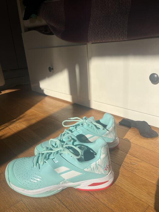 Обувки за спортни дейности