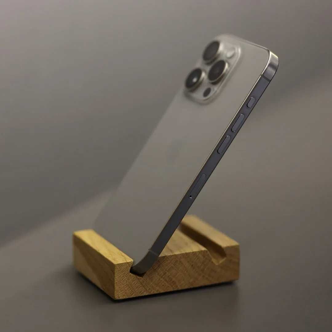 iPhone 15 Pro Max 256GB - Natural Titanium, Официальный- 91% - Батарея