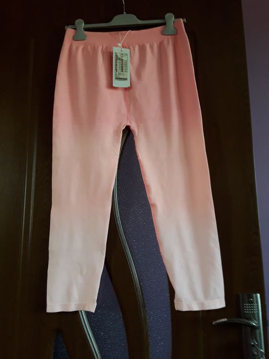 Vând Colanți Damă Fitness Noi Mărimea Universală