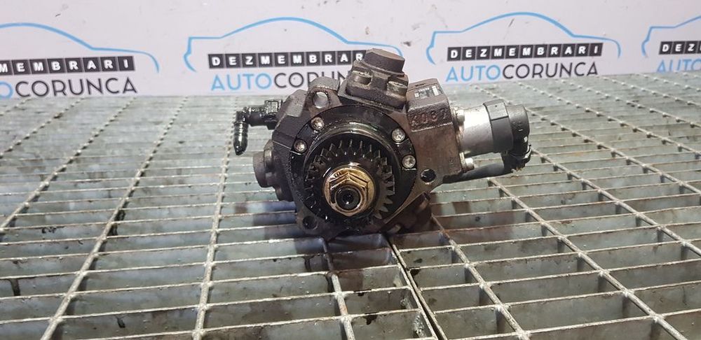 Pompa injectie / inalte Renault Koleos 2.0 D 2008 - 2011 150CP M9R832 (486) Diesel Bosch ...