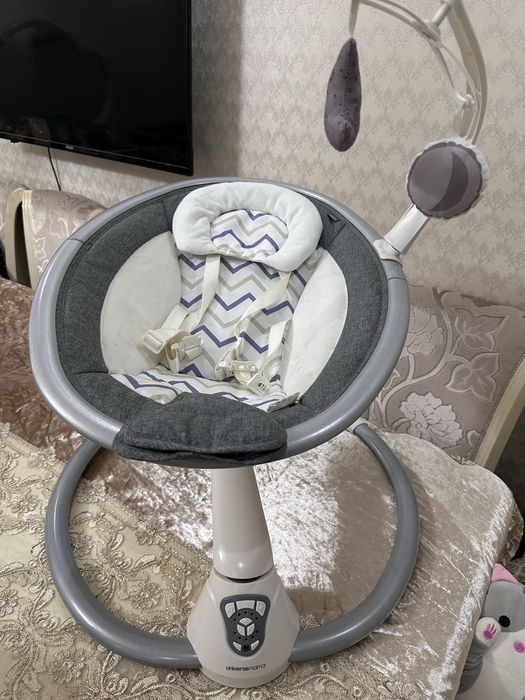 Шезлонг  детский Б/у электрический