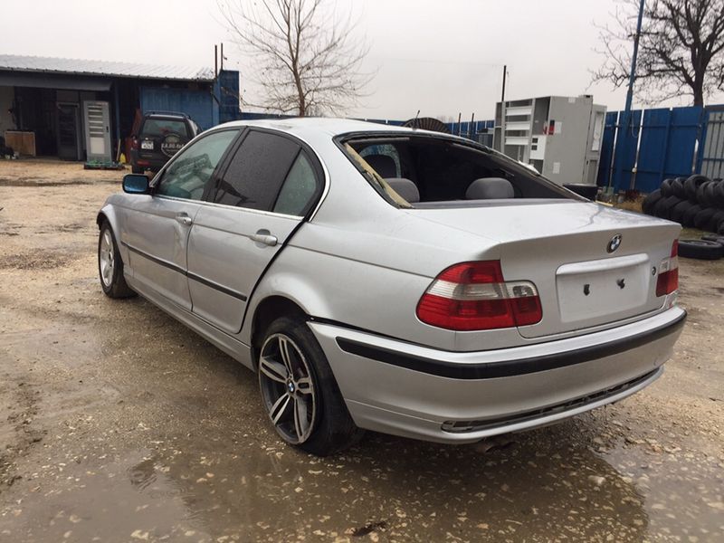 BMW 323i 170к.с на части
