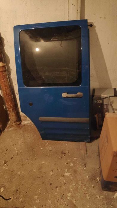 Vand usi Ford Tourneo Connect 2007