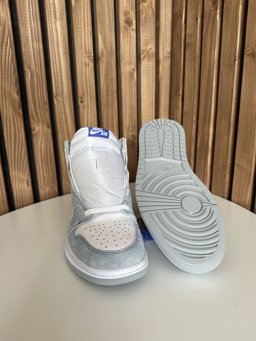 Air Jordan 1 Hyper Royal Aj1 size 39,41