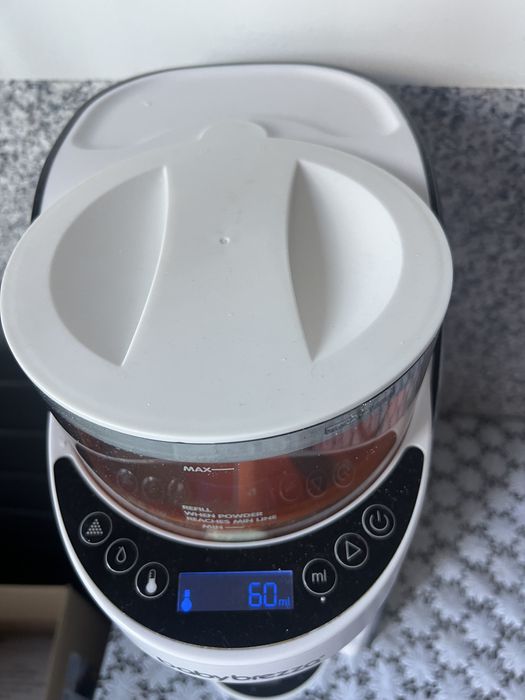 Expresor lapte copii Baby brezza