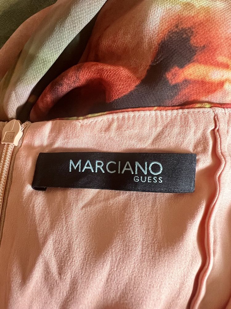 Рокля Guess Marciano