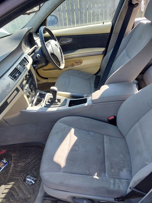 Dezmembrez / Dezmembrari BMW E90/E91