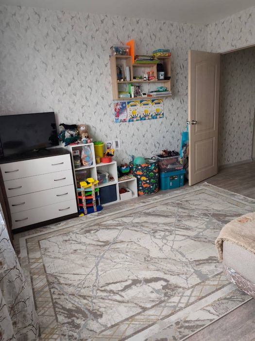 Продам 2 ком квартиру