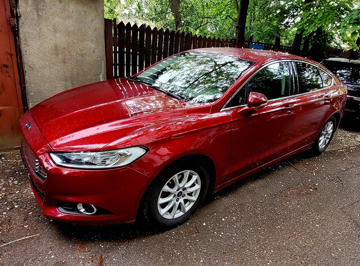 Ford Mondeo mk5, 2015