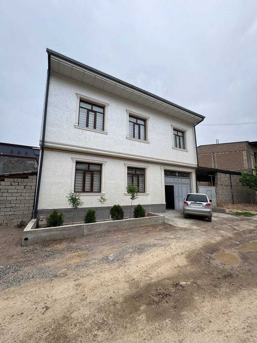 Таййор кириб яшидиган 7 хоналий  Ховли