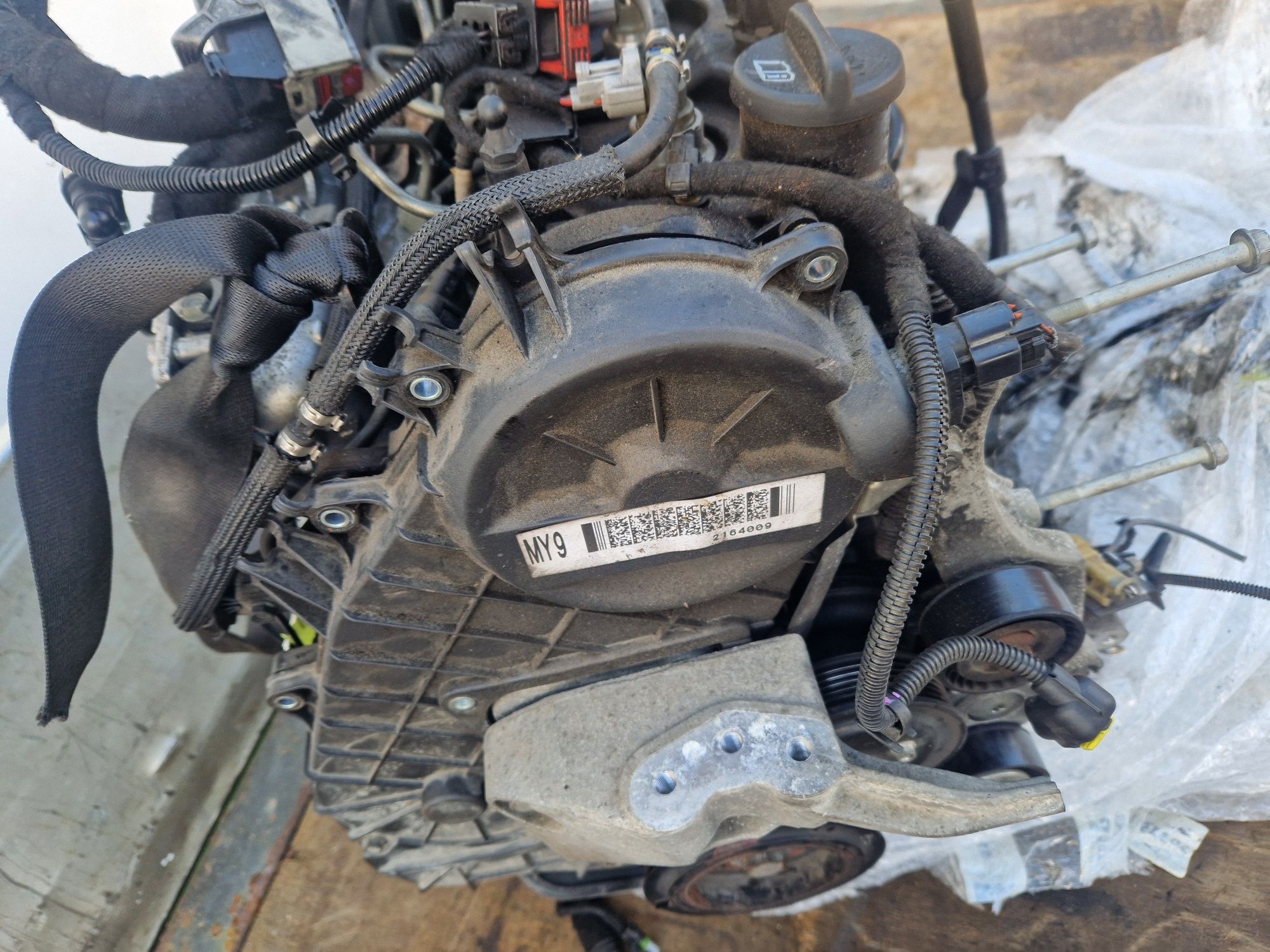 Dezmenbrez motor opel astra j an 2011 motor 1.7