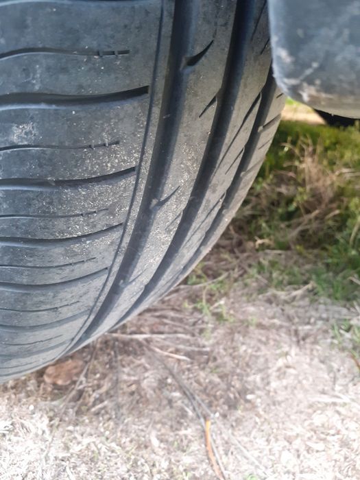 Два  броя     ЛЕТНИ ГУМИ  185 / 65 / 15