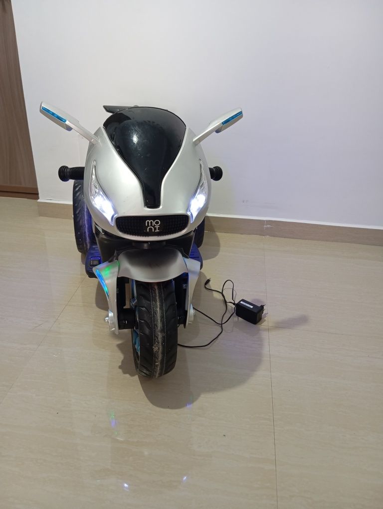 Aur Motocicleta electrica pentru copii