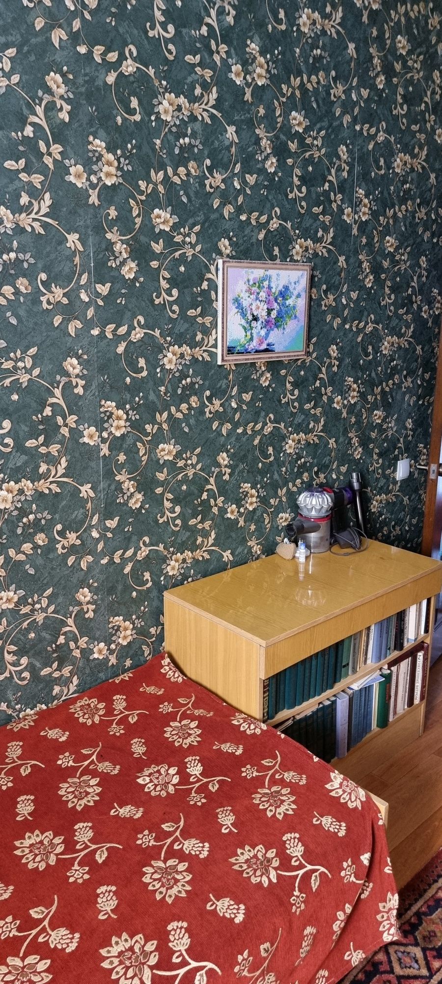 Продаётся 3х комнатная квартира.