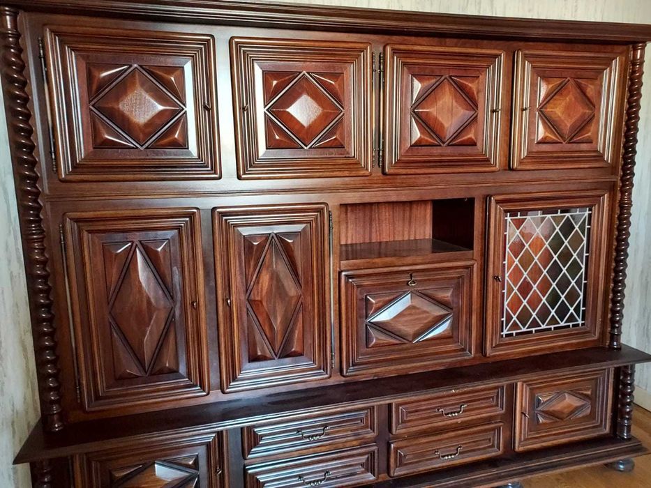 Mobilier living / sufragerie.