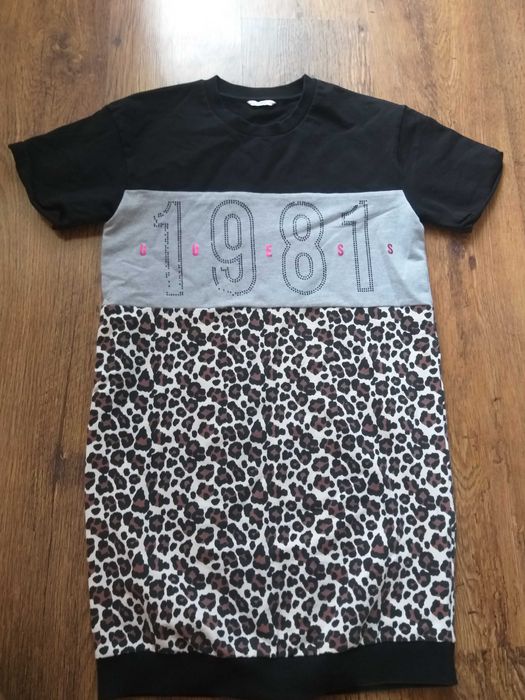 Guess - страхотна юношеска рокля