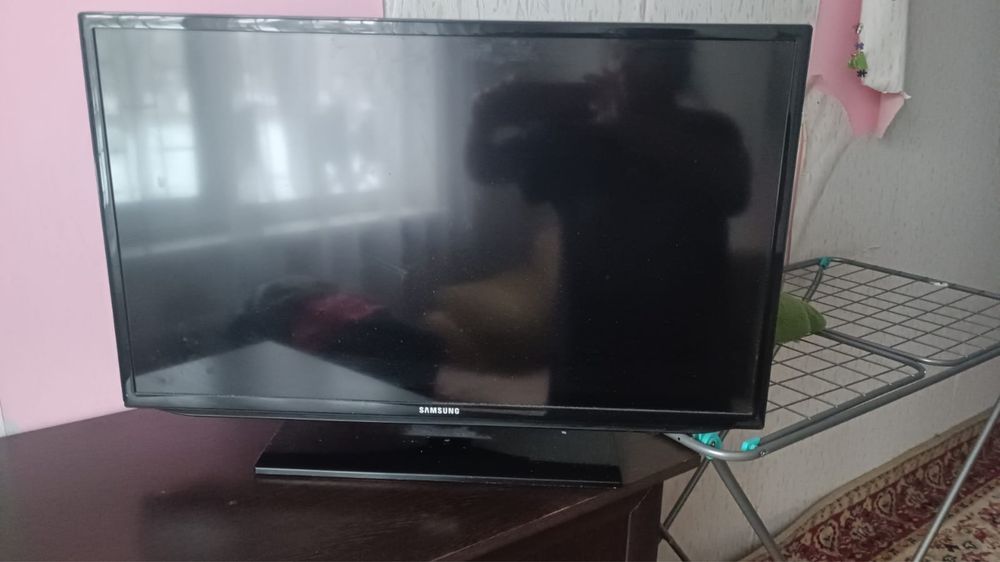 Телевизор Samsung 32 led