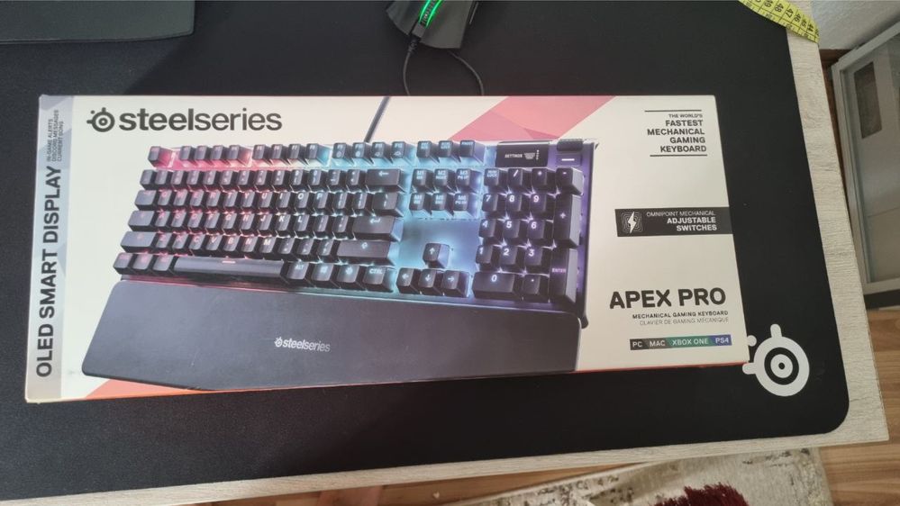 steelseries Apex Pro US Mechanical Switch