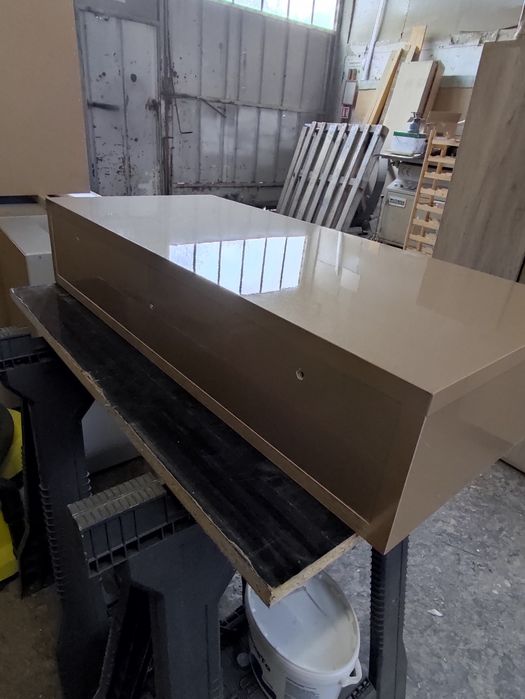 Нова стенна тоалетка Галакси Злато МДФ- 18мм. Цената е крайна!